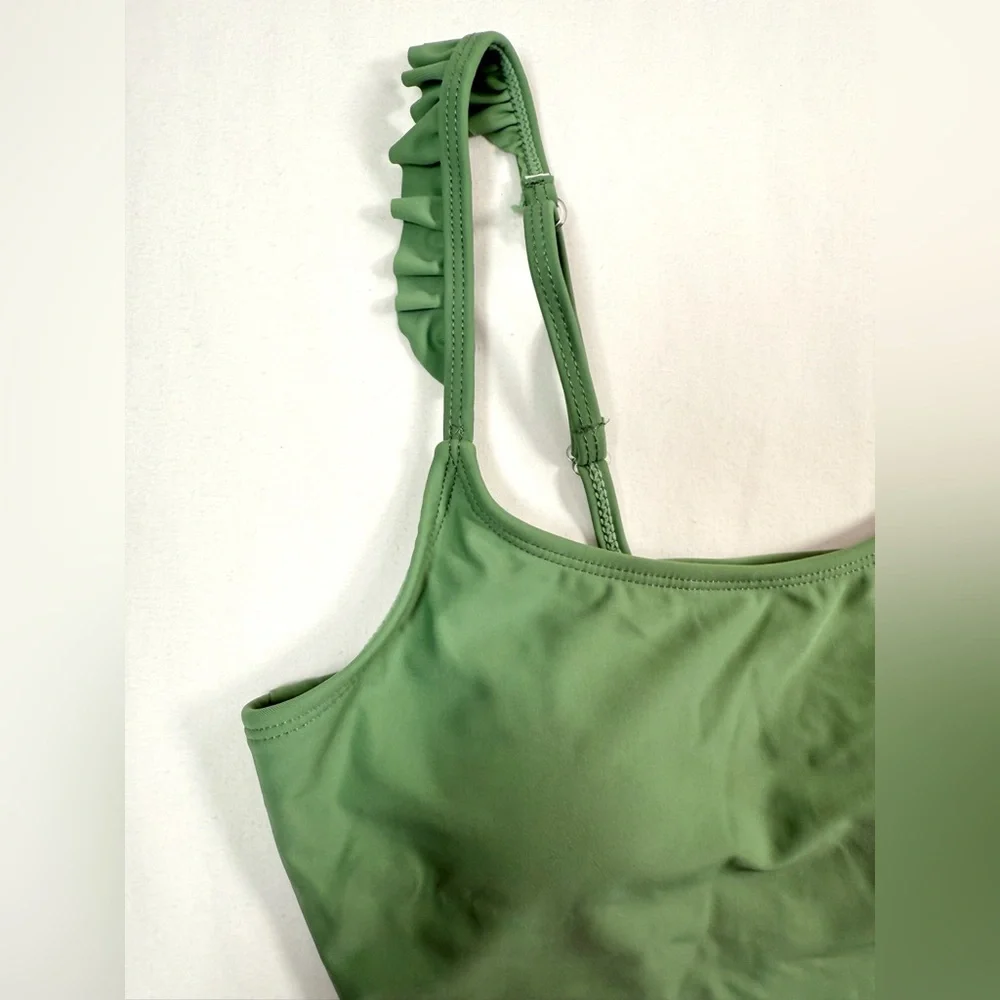NWT RUFFLE BUTTS Tween‎ Girls' Green Ruffle Strap Bikini Top Swimwear Size 14